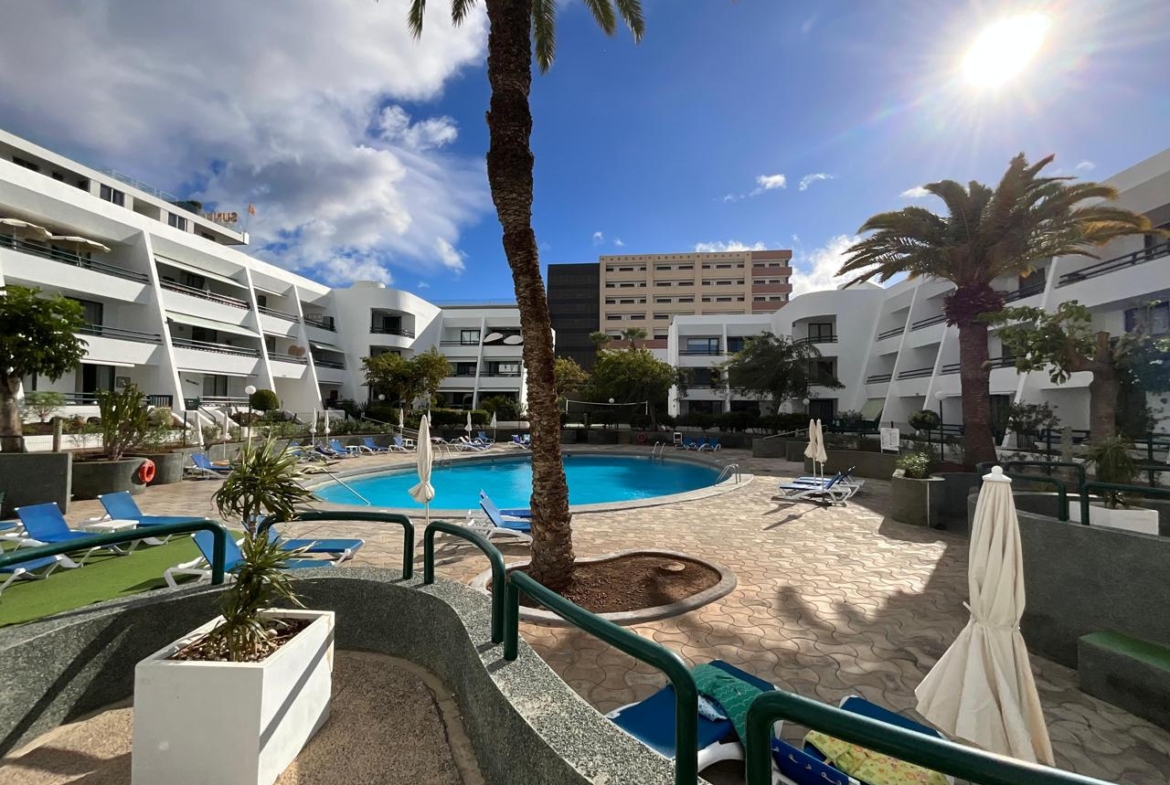 Piso en alquiler en Arona de 104 m2
