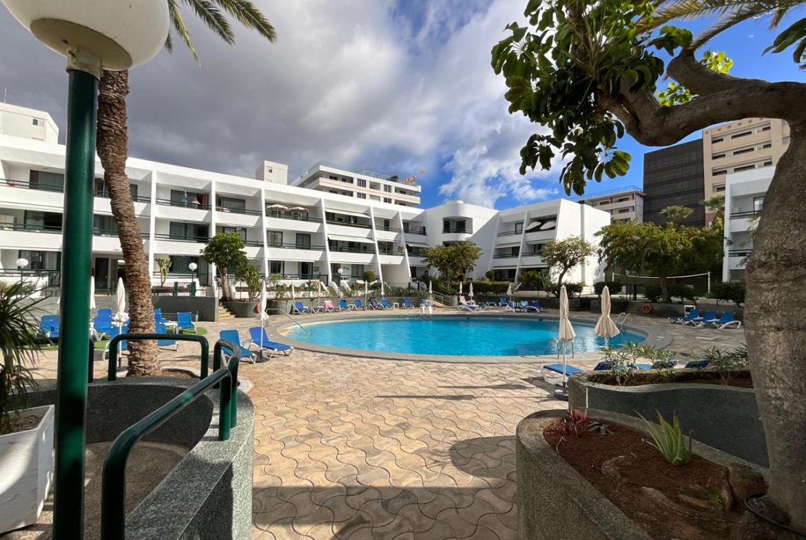 Piso en alquiler en Arona de 104 m2