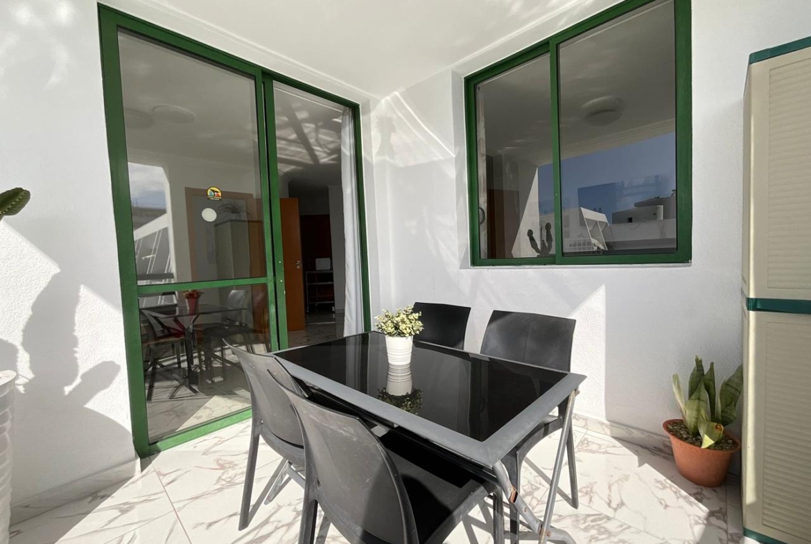 Piso en alquiler en Arona de 104 m2