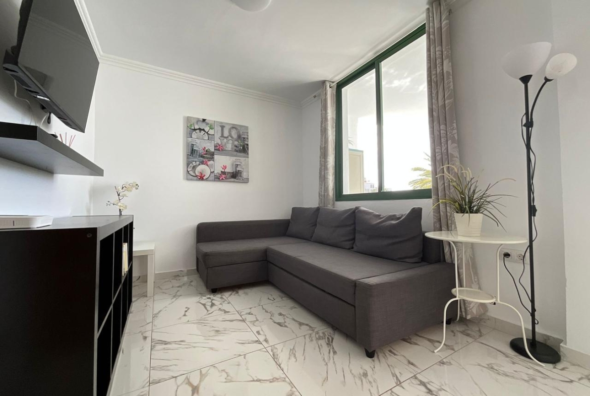 Piso en alquiler en Arona de 104 m2