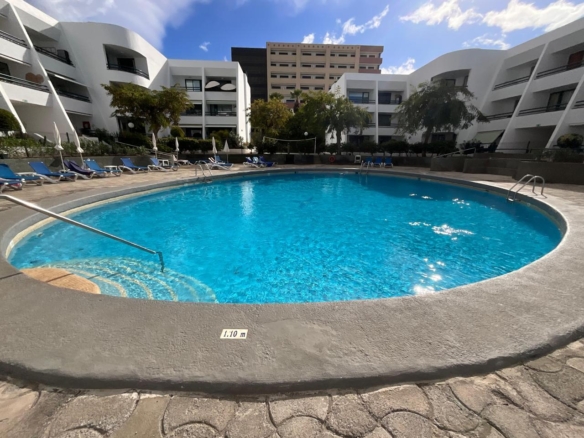 Piso en alquiler en Arona de 104 m2