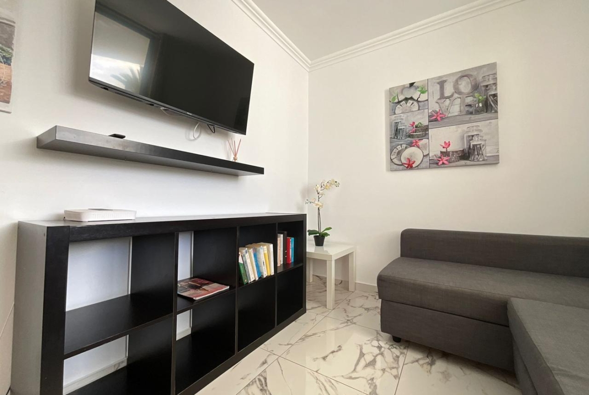 Piso en alquiler en Arona de 104 m2