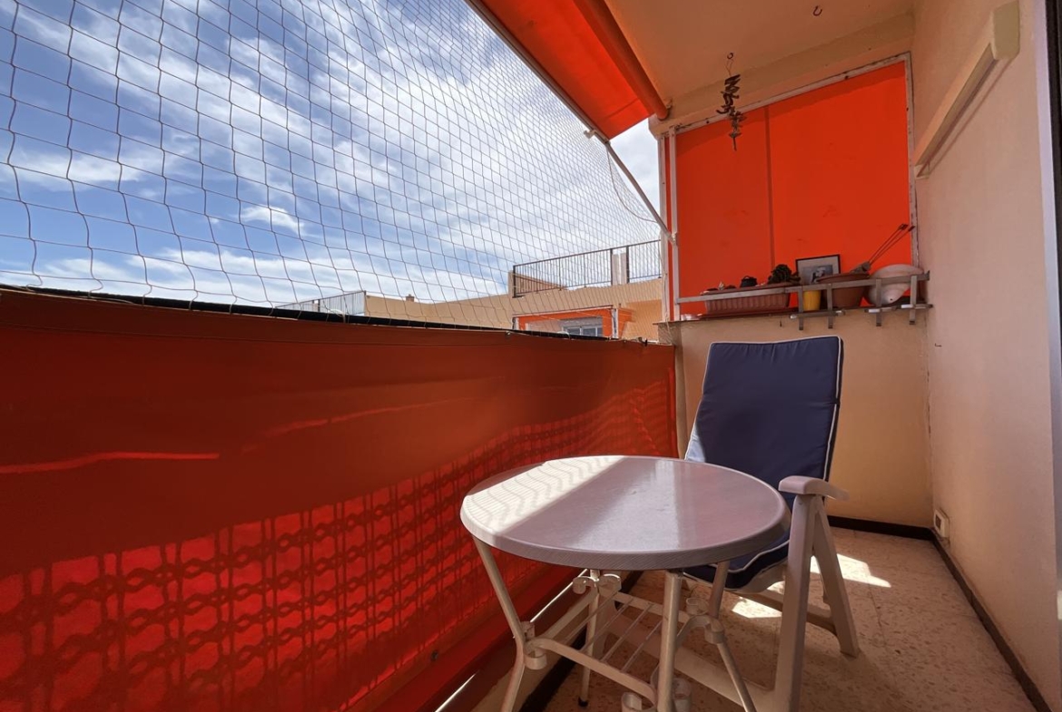Piso en venta en Arona de 62 m2