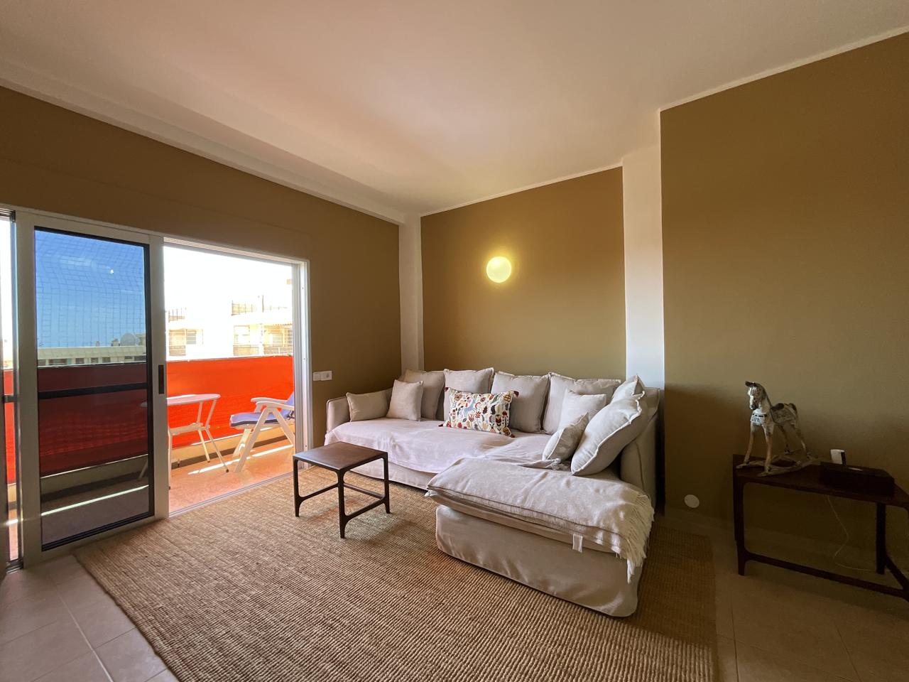 Piso en venta en Arona de 62 m2