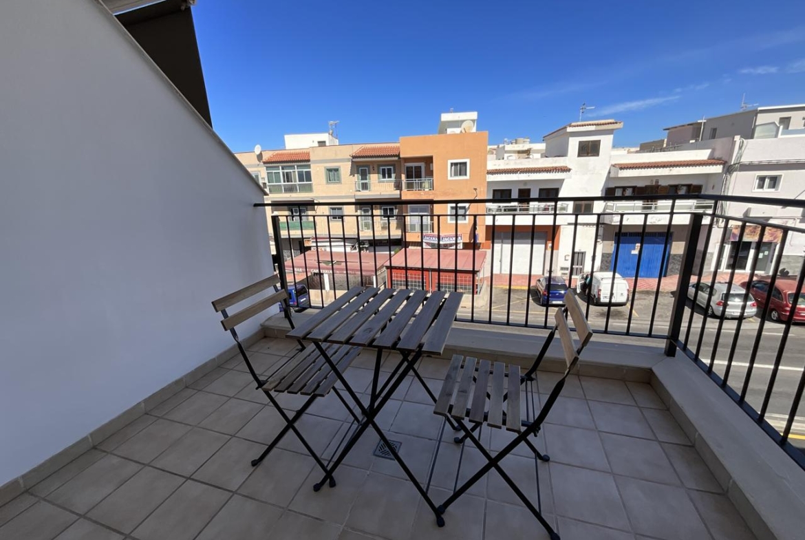 Piso en venta en El Monte O Guargacho de 98 m2