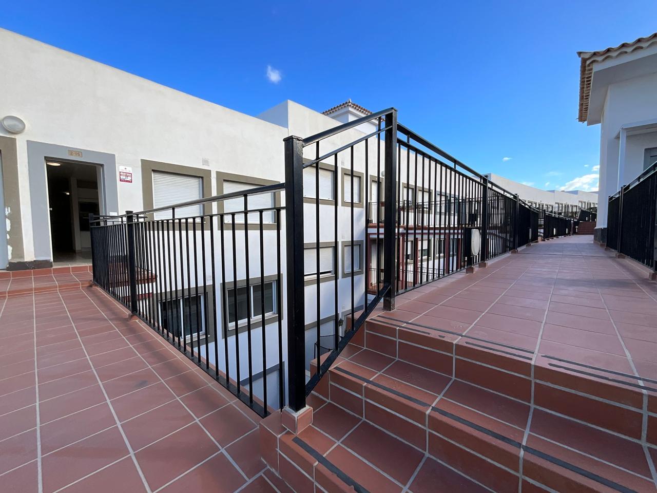Piso en venta en El Monte O Guargacho de 98 m2