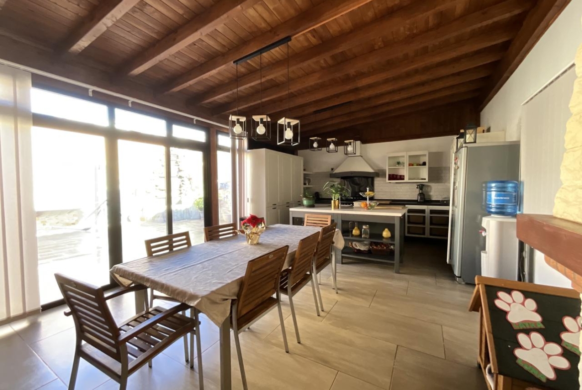 Piso en venta en San Miguel de 103 m2
