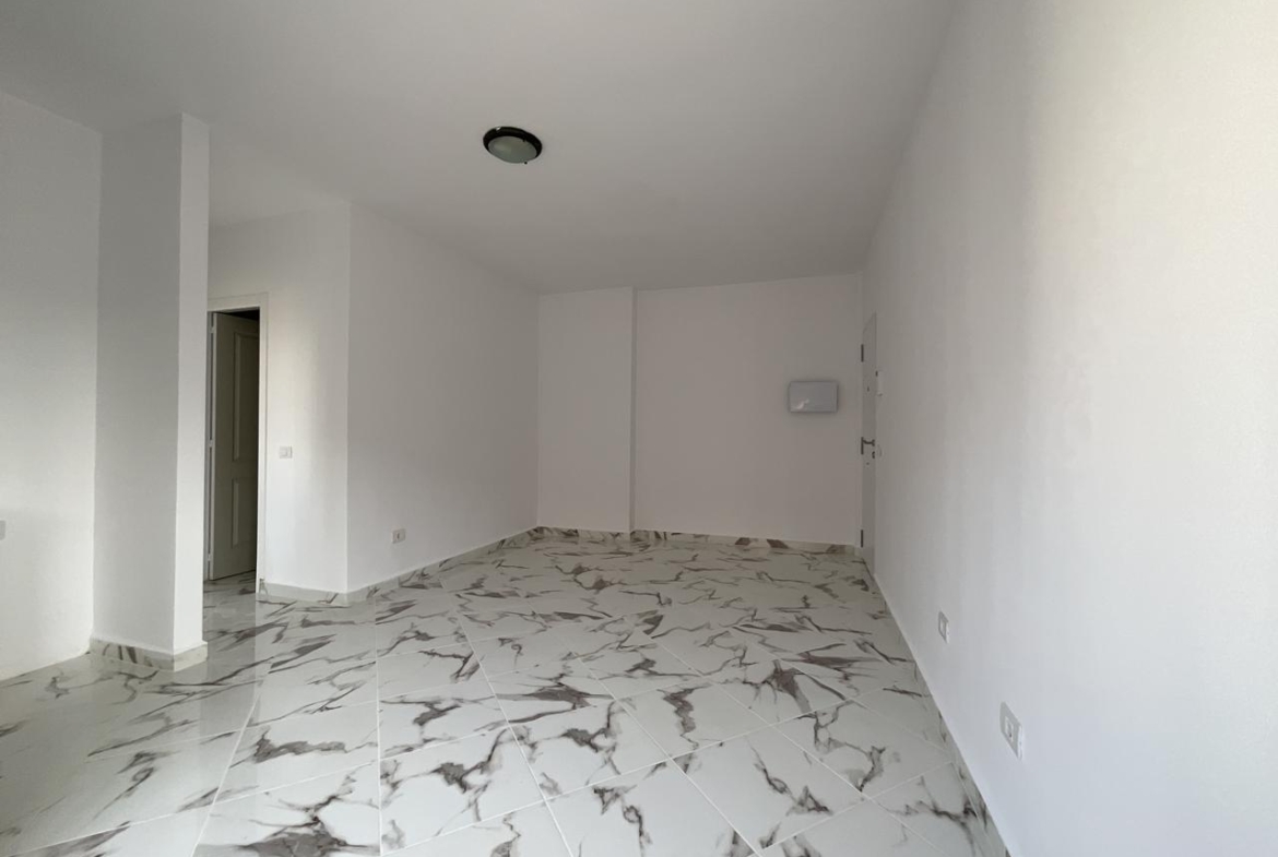 Piso en venta en Arona de 69 m2