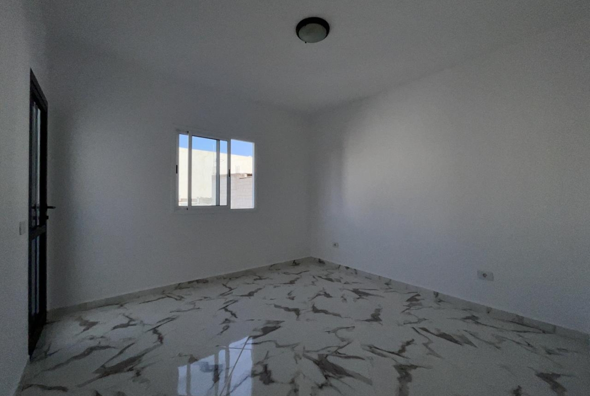 Piso en venta en Arona de 69 m2