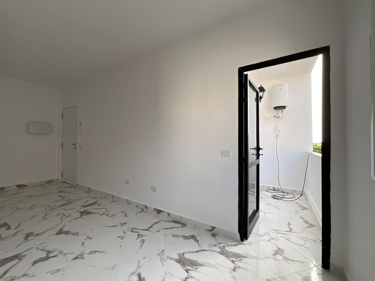Piso en venta en Arona de 69 m2
