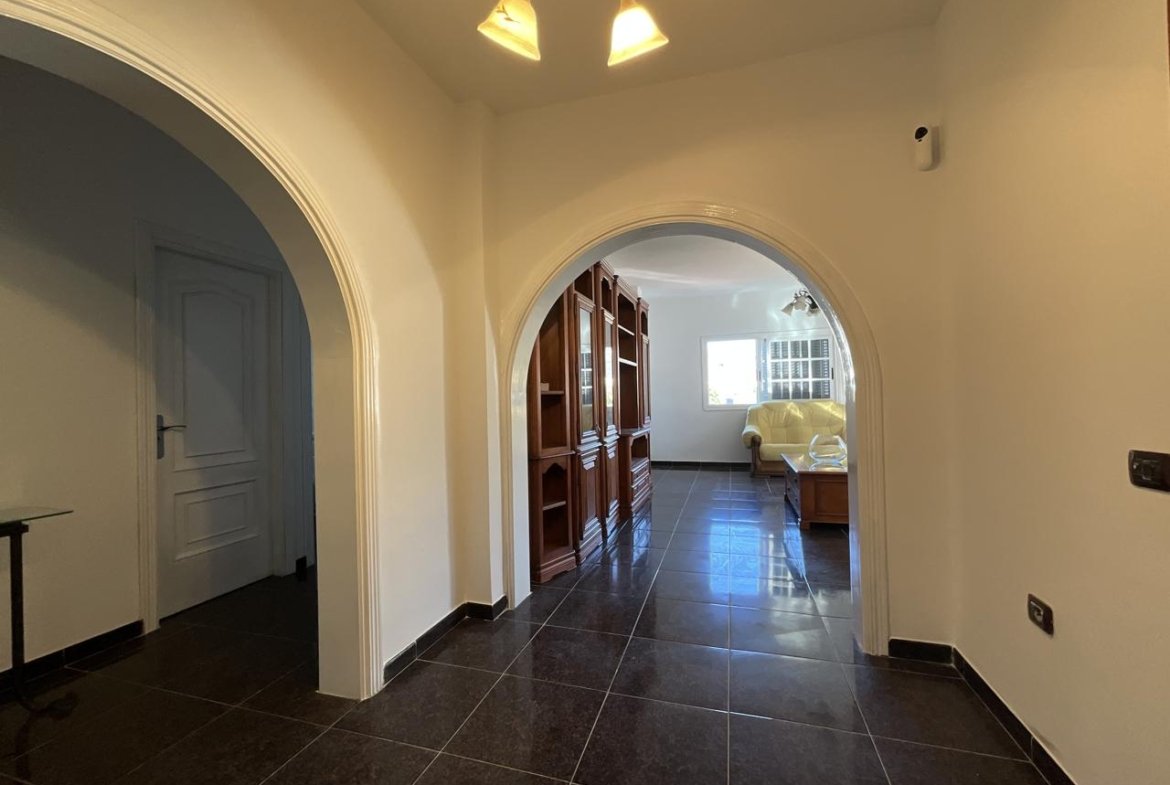 Casa Rústica en venta en Arona de 481 m2