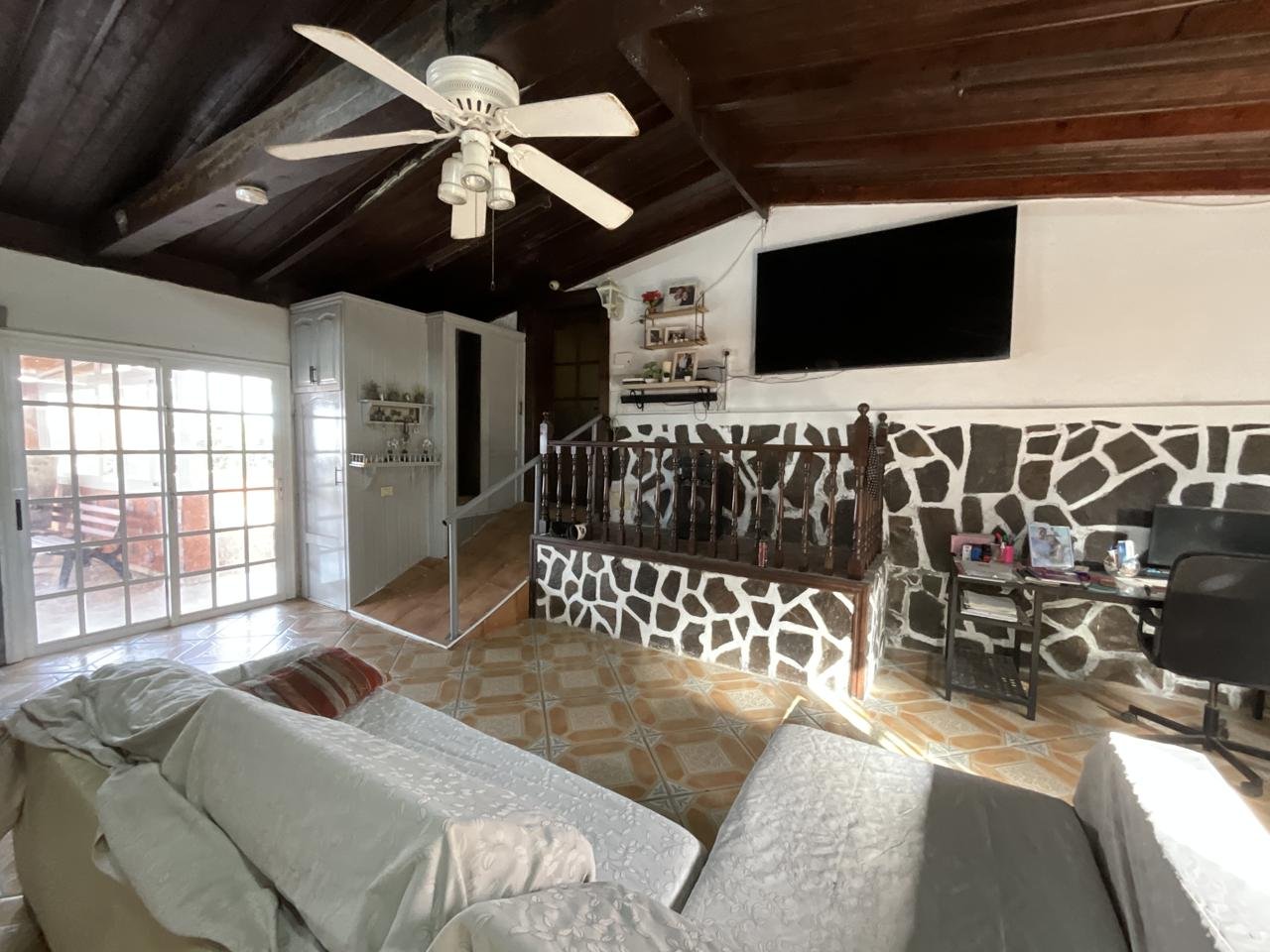Casa Rústica en venta en Arona de 481 m2