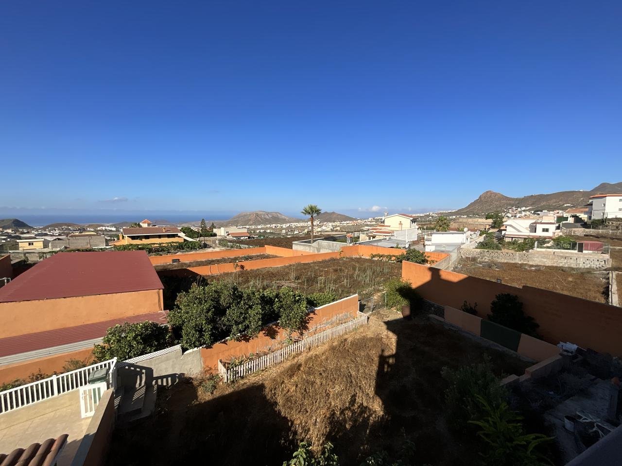 Casa Rústica en venta en Arona de 481 m2