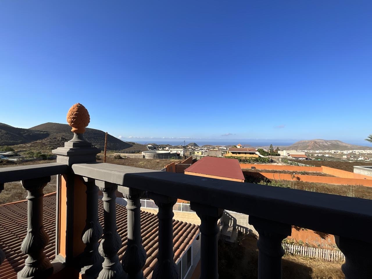 Casa Rústica en venta en Arona de 481 m2